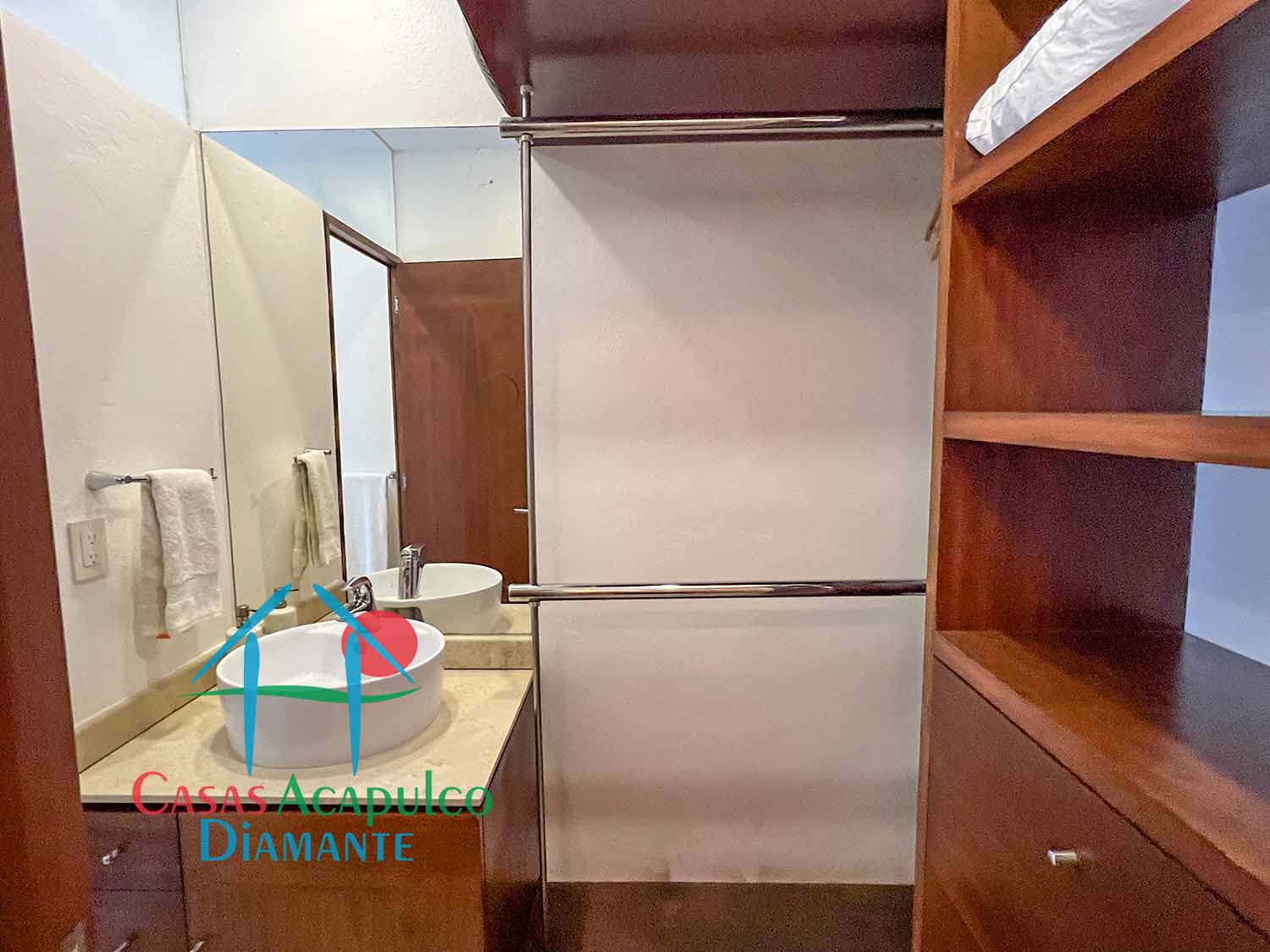 EOS 403 - Recámara tres 6